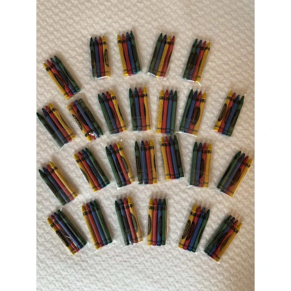 CrayonKing 25 Sets of 4-Packs (100 Bulk Crayons) – Non-Toxic, Individually